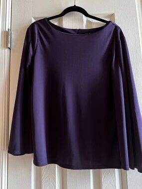 Ann Taylor Purple Bell Sleeve Blouse Top Women's Medium Back Split Stretch Knit